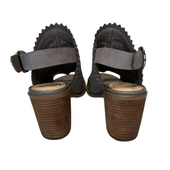 Vince Camuto Tricinda Heeled Sandal Size 7.5, Gray Taupe Slingback - Picture 8 of 16